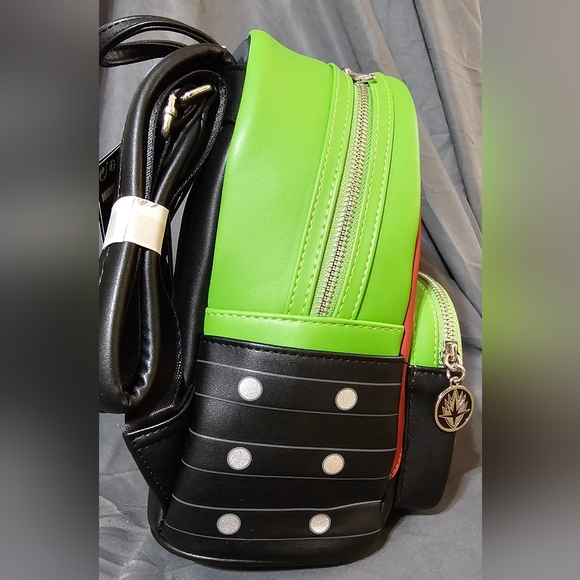 Loungefly Marvel: Guardians of Galaxy Gamora Cosplay Mini Backpack 2022 SDCC - Picture 9 of 16